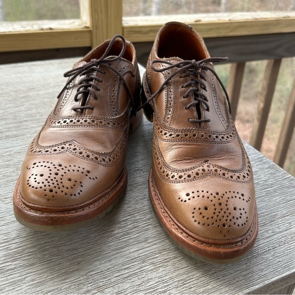 Allen Edmonds McTavish wingtip Oxford style men’s shoe 9 1/2 D
